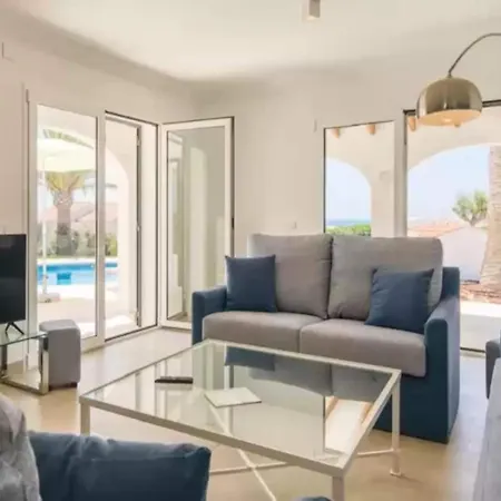 Mila - With Private Pool Villa